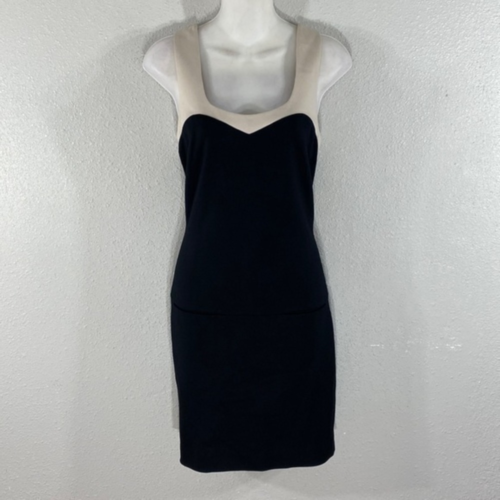 NWT Trina Turk Stacie black cream color block drop waist dress M15 - Picture 3 of 10